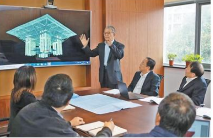吕西林：帮高层建筑“扎稳马步”（弘扬科学家精神）